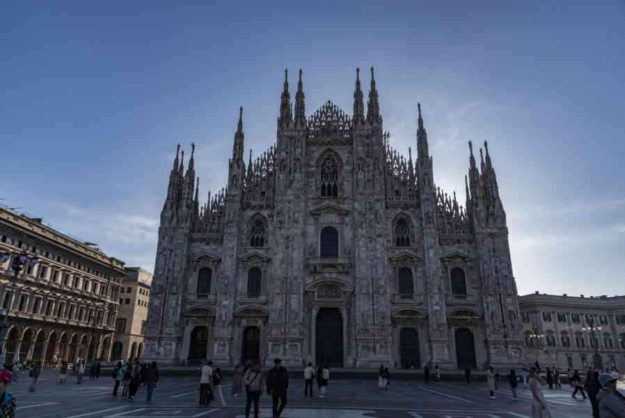 Italia - Milán 001 - catedral de Milán (El Duomo).jpg